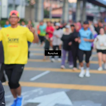 Runner Photo 5030092