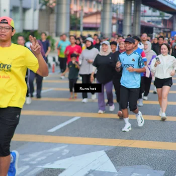 Runner Photo 5030094