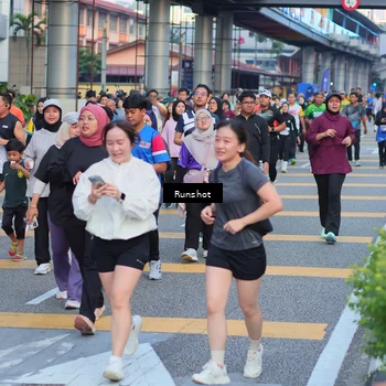 Runner Photo 5030110