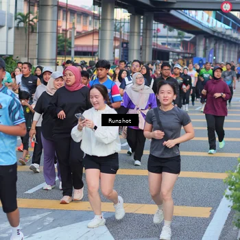 Runner Photo 5030111
