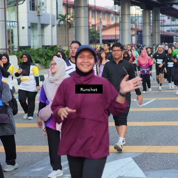 Runner Photo 5030118