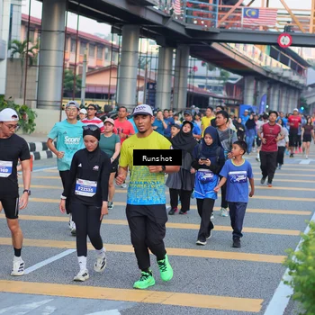 Runner Photo 5030168