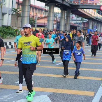 Runner Photo 5030171