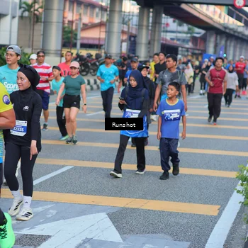 Runner Photo 5030173