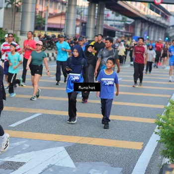 Runner Photo 5030177