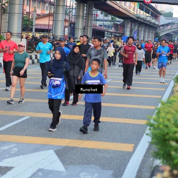 Runner Photo 5030182