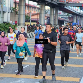 Runner Photo 5030196