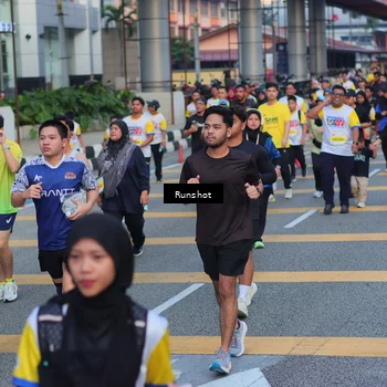 Runner Photo 5030198
