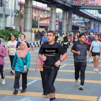 Runner Photo 5030204