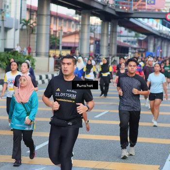 Runner Photo 5030206