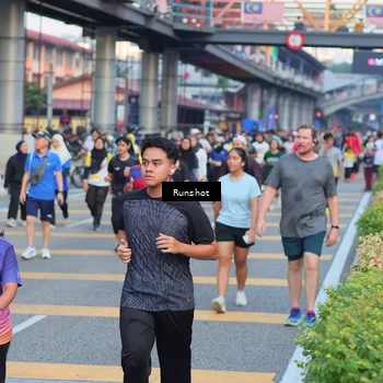 Runner Photo 5030220