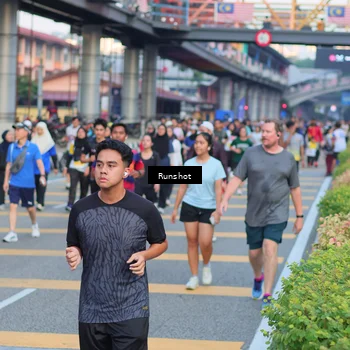 Runner Photo 5030225