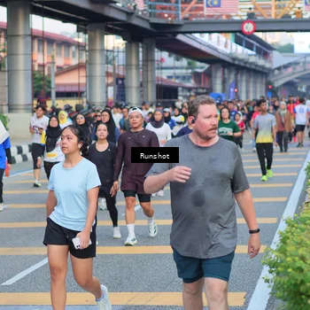 Runner Photo 5030235