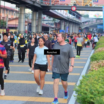 Runner Photo 5030245