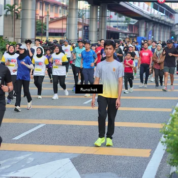 Runner Photo 5030281