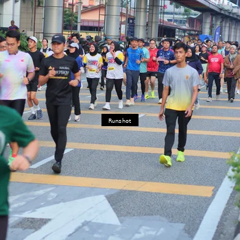 Runner Photo 5030282