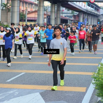 Runner Photo 5030287