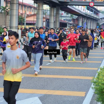 Runner Photo 5030293
