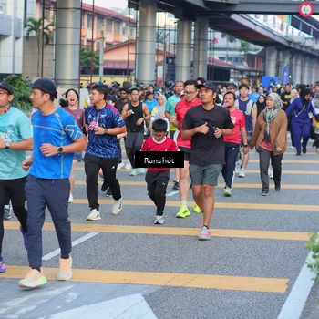 Runner Photo 5030300