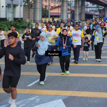 Runner Photo 5030319