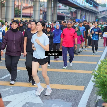 Runner Photo 5030321