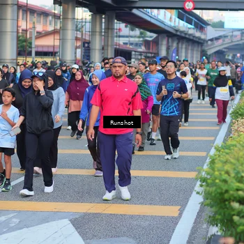 Runner Photo 5030322