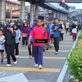 Runner Photo 5030324