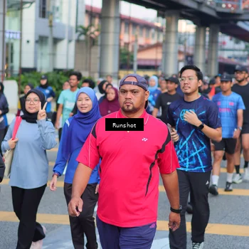 Runner Photo 5030337