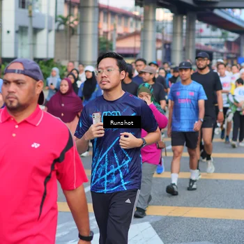 Runner Photo 5030339