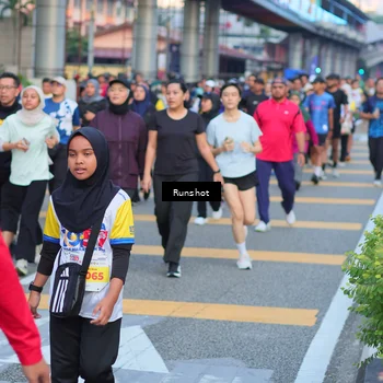 Runner Photo 5030340