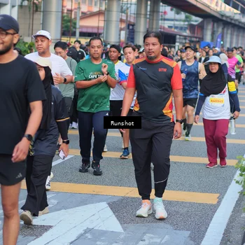 Runner Photo 5030354