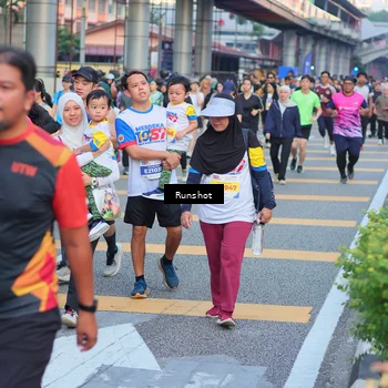Runner Photo 5030366