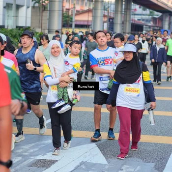 Runner Photo 5030368