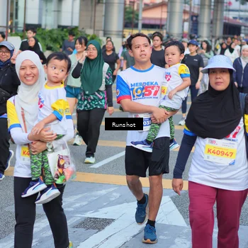 Runner Photo 5030382