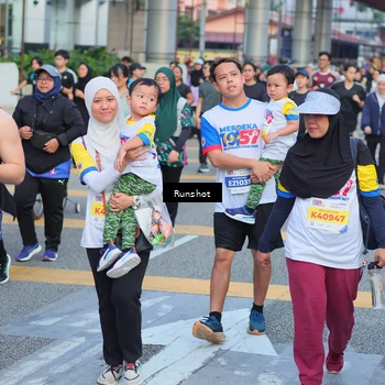 Runner Photo 5030384