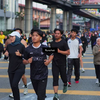 Runner Photo 5030395
