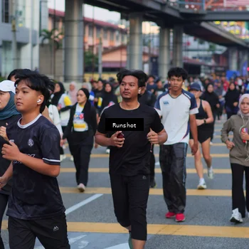 Runner Photo 5030396