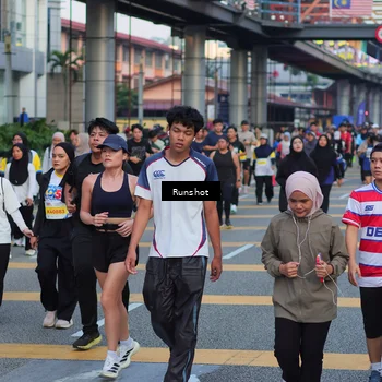 Runner Photo 5030407