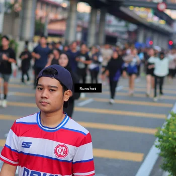 Runner Photo 5030417