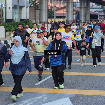 Runner Photo 5030442