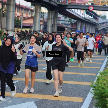 Runner Photo 5030444
