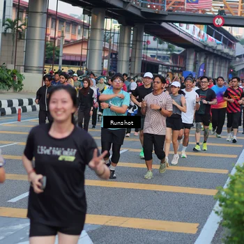 Runner Photo 5030452
