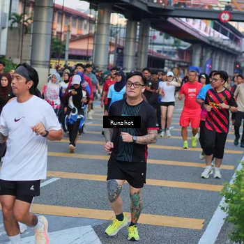 Runner Photo 5030479
