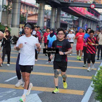 Runner Photo 5030486