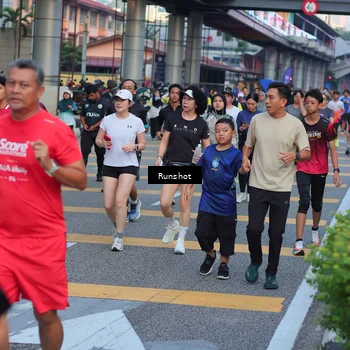 Runner Photo 5030498
