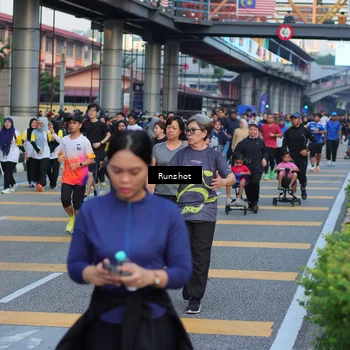 Runner Photo 5030518