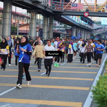 Runner Photo 5030594
