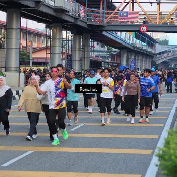Runner Photo 5030596