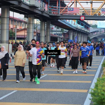 Runner Photo 5030597