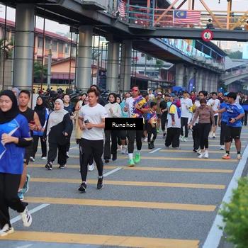 Runner Photo 5030603